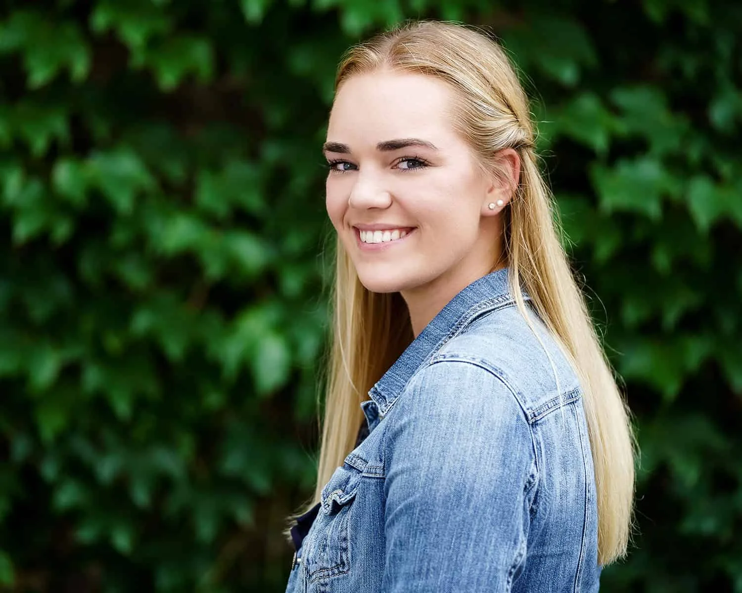 nfocus photos crystal Lake senior photographer Barrington IL senior pictures