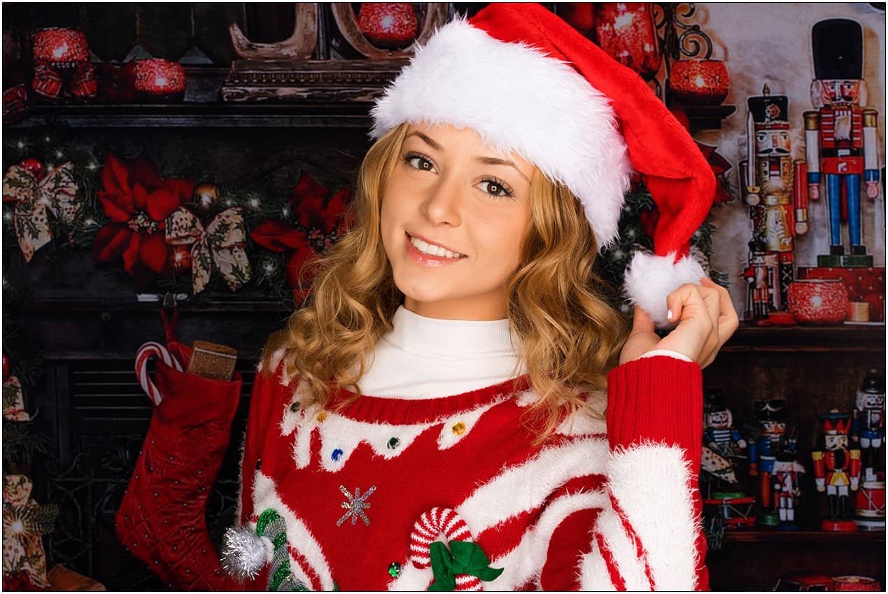 nFocus Photos Crystal Lake Senior Photographer Holiday Shoot x029
